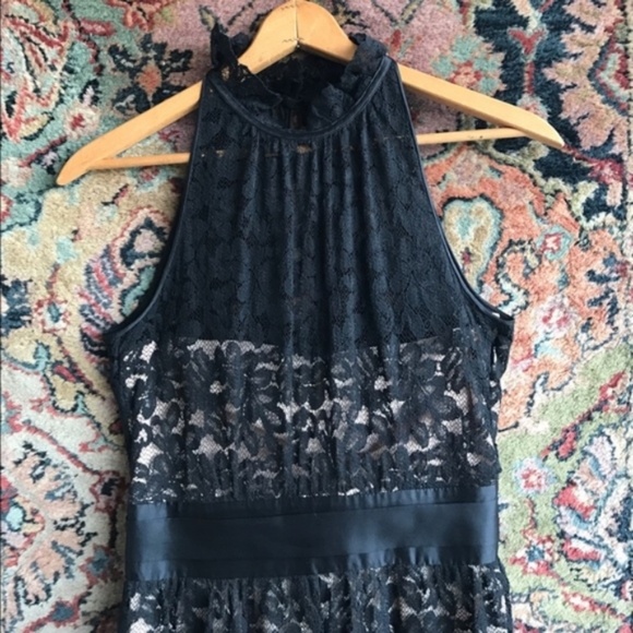 SALE Banana R Lace DressMock Neck Cummerbund Coc - Picture 7 of 9